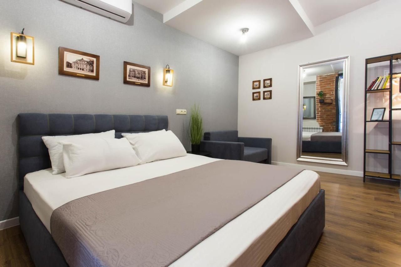 Cozy Apartment In The Center - Podilskyi Lane 7 Kharkiv Extérieur photo